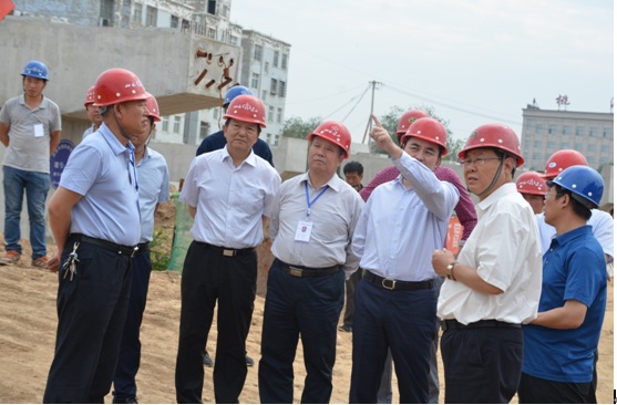 董事长孙波视察指导运城市河东西街延长线尊龙凯时项目