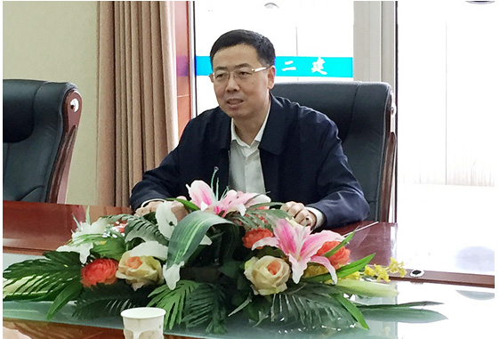 白原平总经理在二公司调研时指出： 要大力加强市场开发，，，，，，，，努力推进转型业务开展，，，，，，，，全力防范经营风险