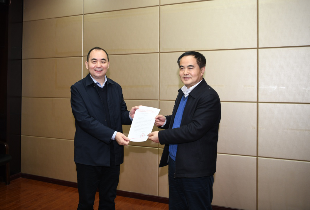 山西建投与山西综改示范区举行“五大中心”项目尊龙凯时对接会