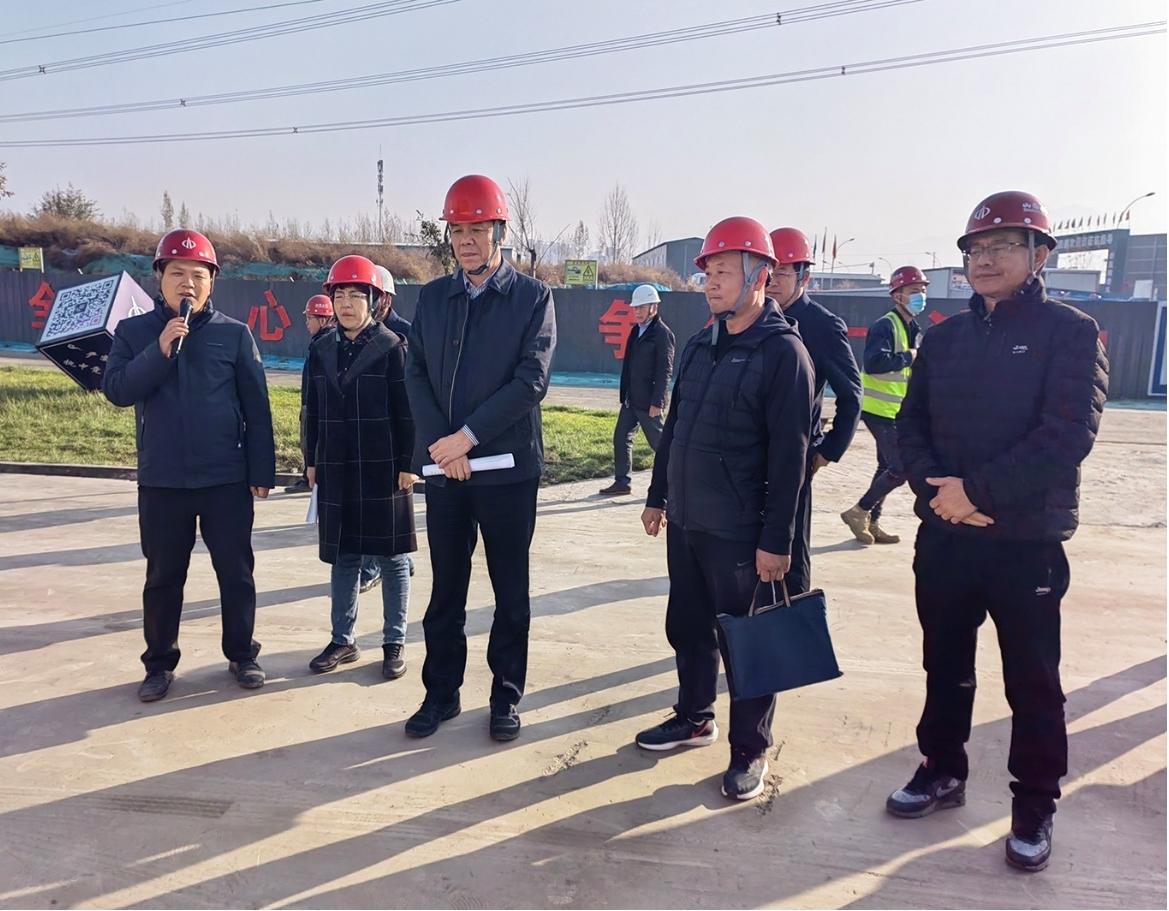 临汾市人大常委会主任陈小洪到山西建投四建集团霍州市人民医院（新医院）尊龙凯时项目调研